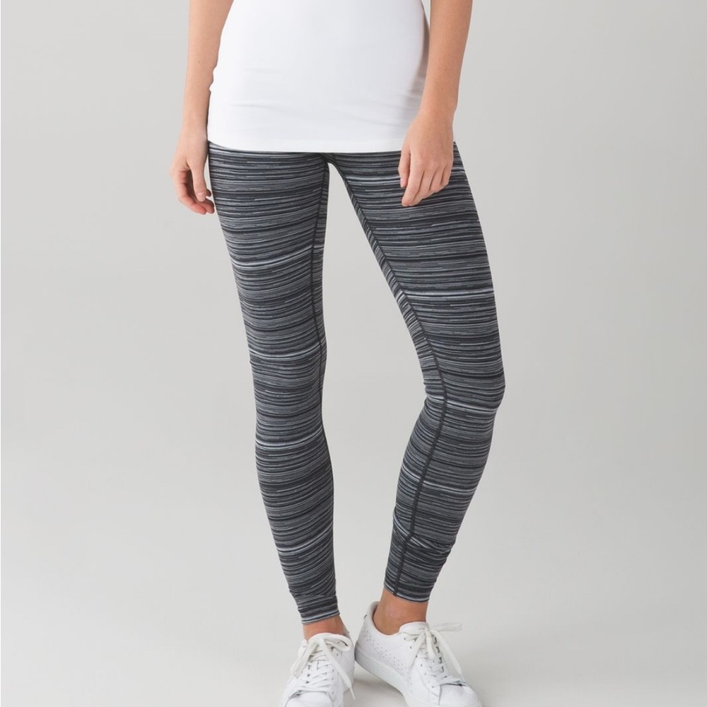 Lululemon Wunder Under Striped Gray Leggings
